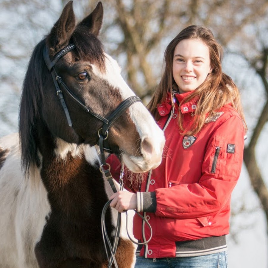 Lis van Vliet bitloos hoofdstel fitting demonstratie EquiDay