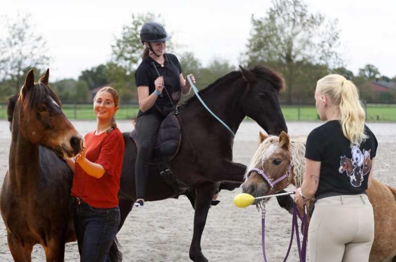 Sophie, Paula en Britt